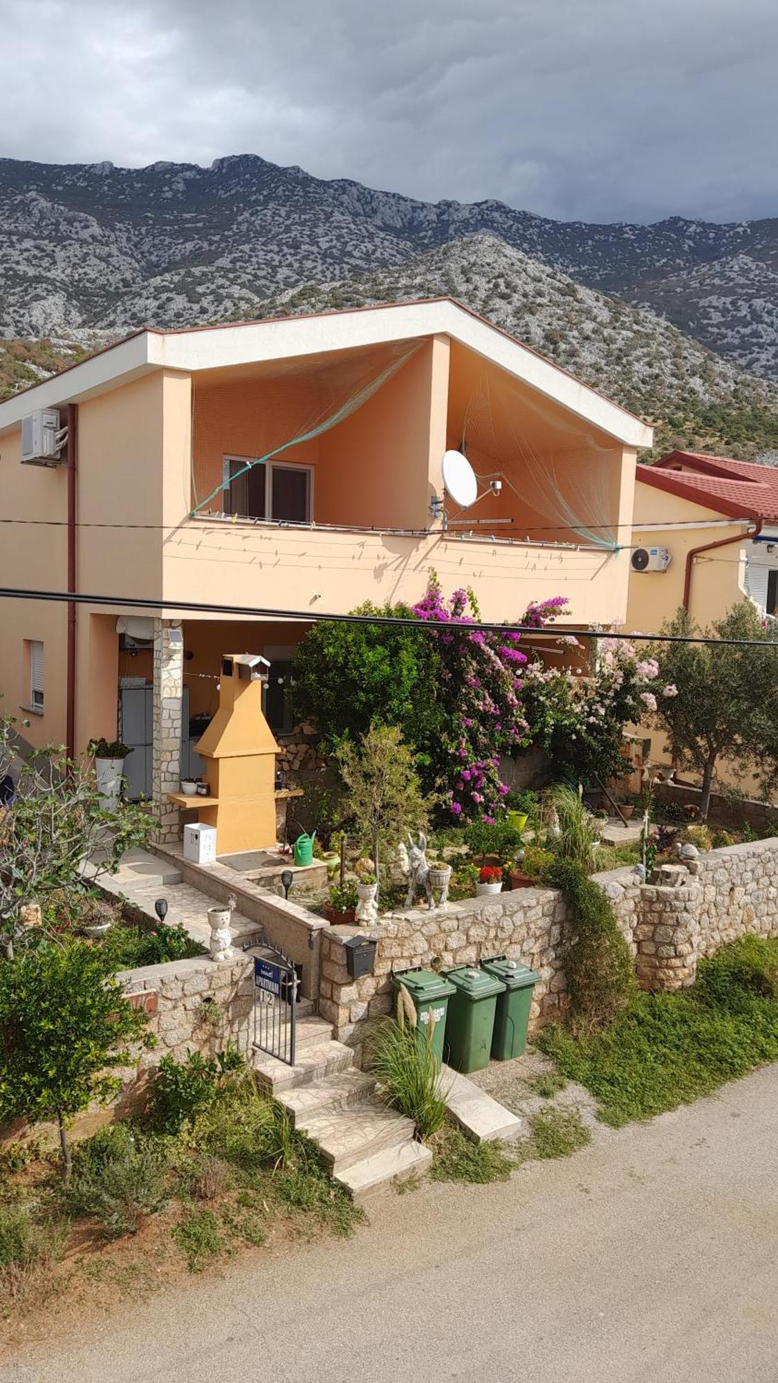 Apartmani Ivankovic Karlobag Quarto foto